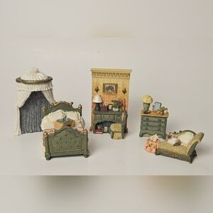 Vintage Avon 1:48 Miniature Bedroom Set – 5-Piece Dollhouse Furniture Lot